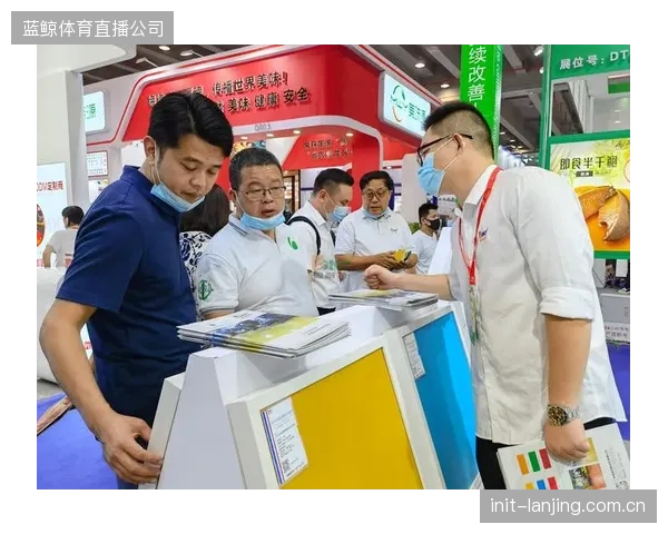 未来三年，以中国和日本为首的亚洲制造商将推出适应本地潮湿气候的聚氨酯配方，建立区域性耐磨标准以挑战欧洲品牌的市场主导地位